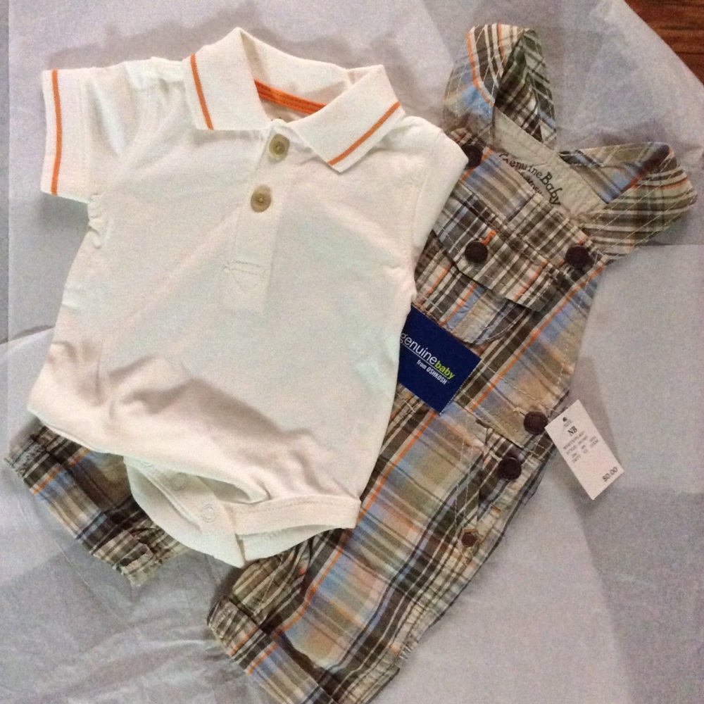 Oshkosh Baby Set